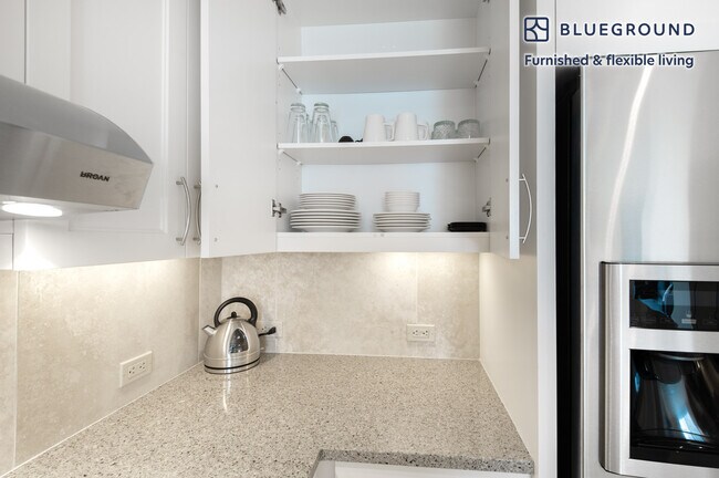 Building Photo - 425 8th St NW