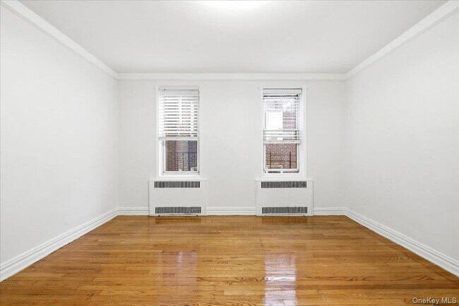 Building Photo - 114-20 Queens Blvd