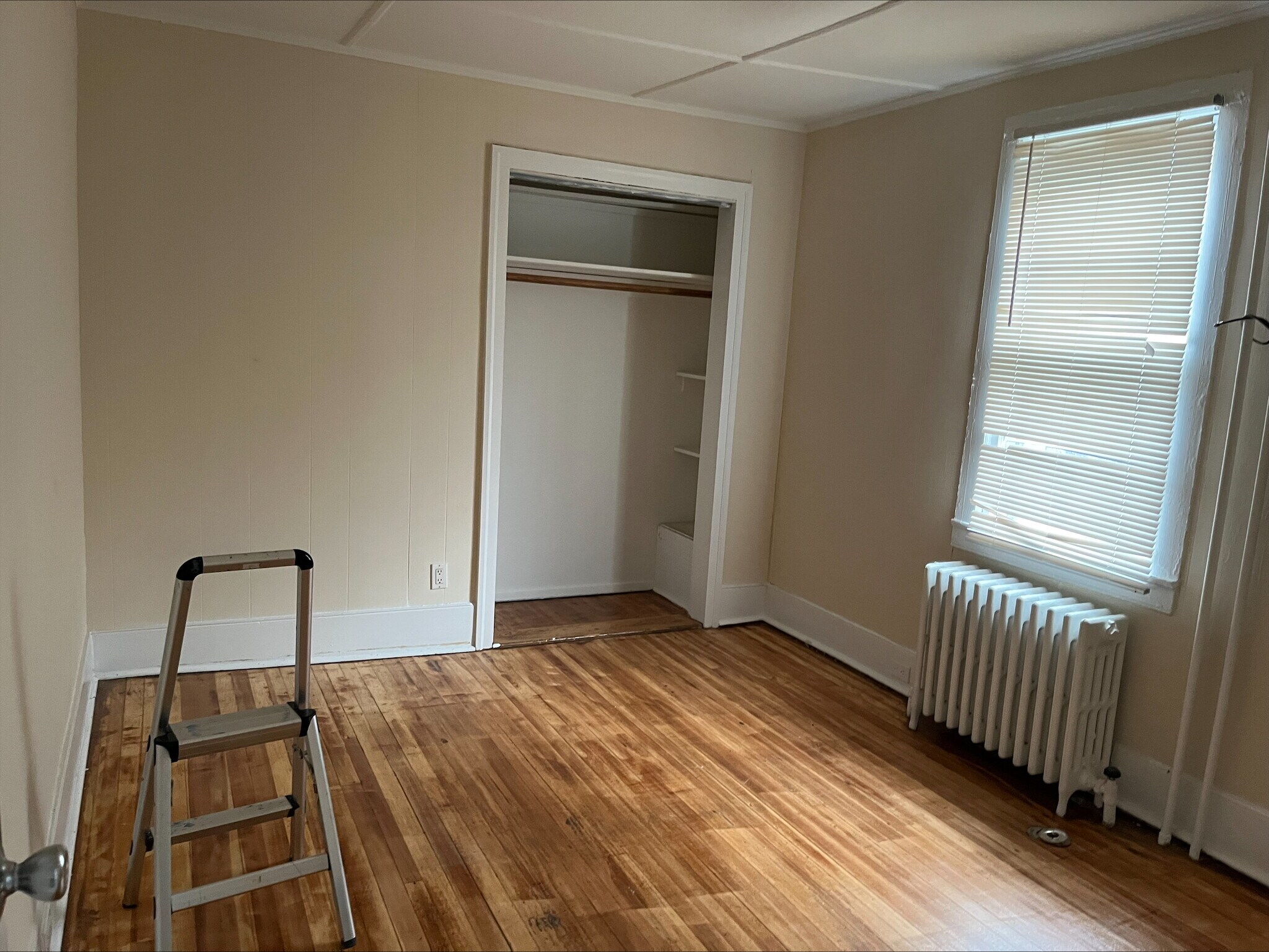 Building Photo - 73 Swezey St