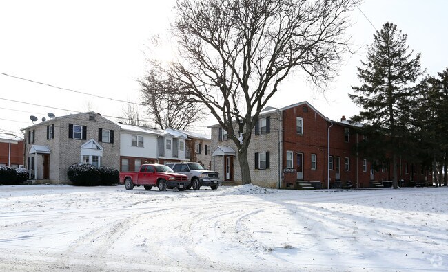 Building Photo - 7044-7198 Paxton Rd