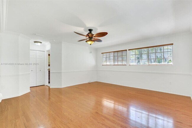 Building Photo - 2200 Overbrook St