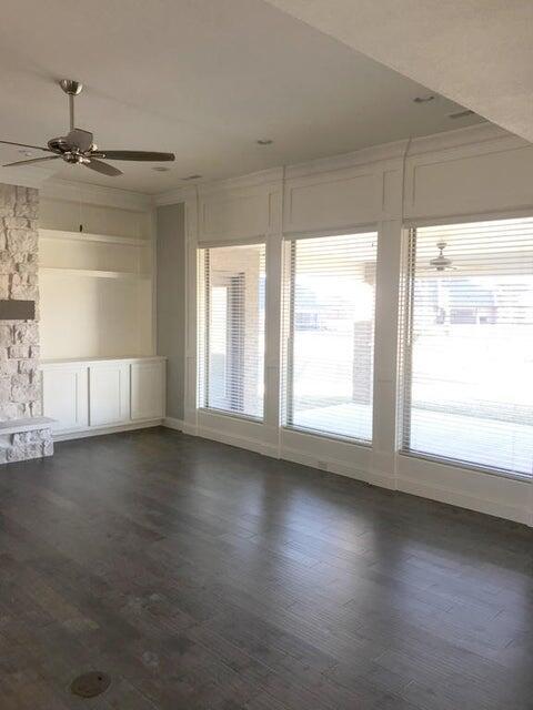 Building Photo - 5923 Screaming Eagle Ln