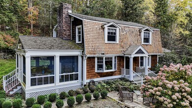 Building Photo - 102 Westwoods Rd 1