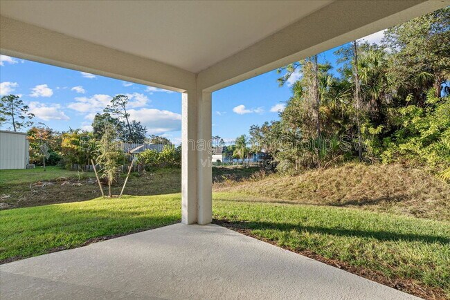 Building Photo - 5277 Vantage St