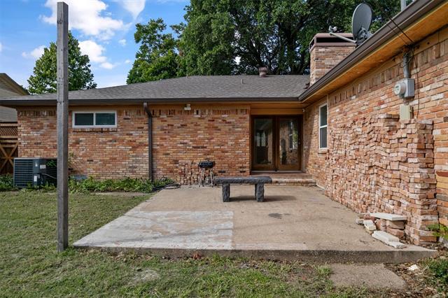 Building Photo - 5705 Twineing St