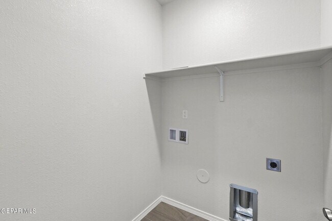 Building Photo - 7365 Frostline Pl