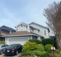 Building Photo - 7852 Medallion Way