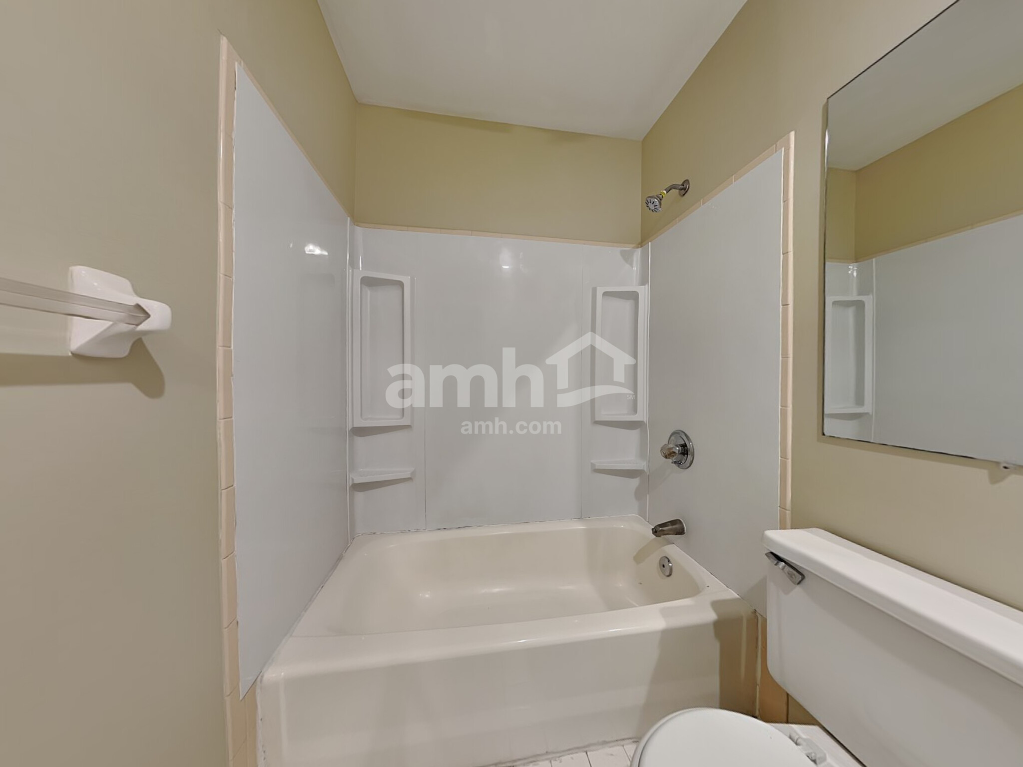 Building Photo - 3367 Woodlyn Hills Dr
