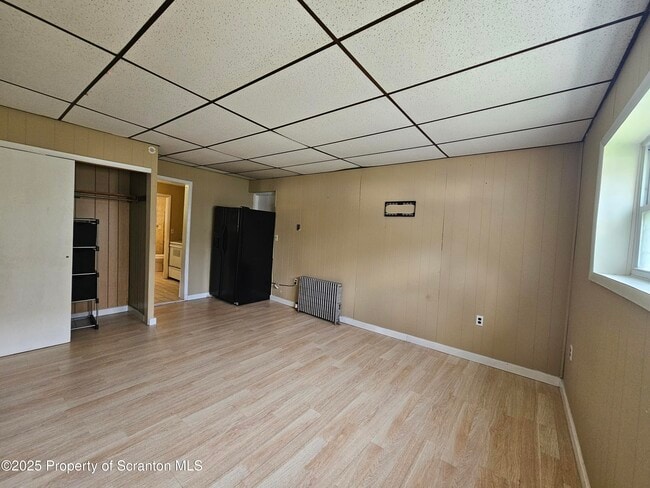 Building Photo - 134 Main St