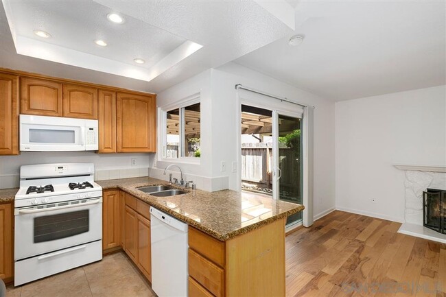 Building Photo - Perfect single-level home on a quiet Cul-d...
