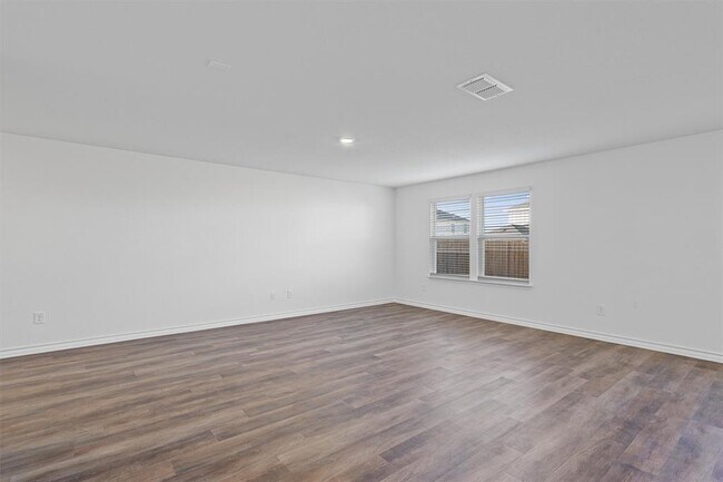 Building Photo - 812 Heartseed Ave