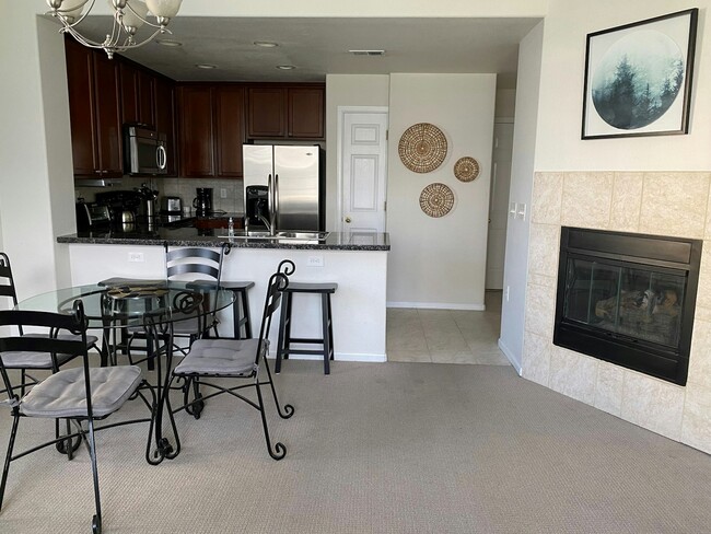 Building Photo - 16179 E Geddes Ln