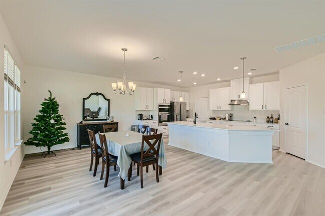 Building Photo - 4501 Capua Ct