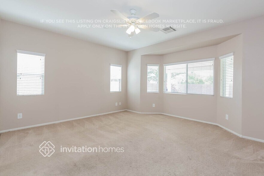 Building Photo - 1417 Lazy Hill Ranch Way