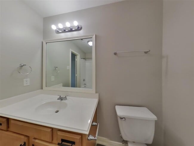 Building Photo - 5029 Hauna Ln