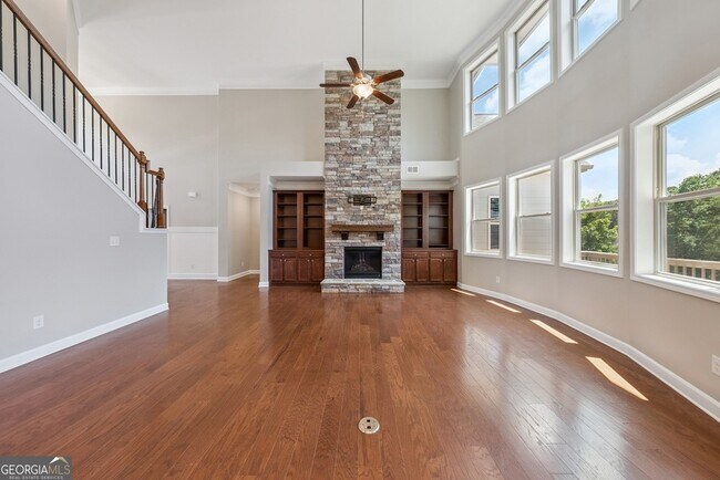 Building Photo - 226 Haney Rd