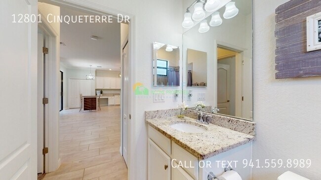 Building Photo - 12801 Cinqueterre Dr