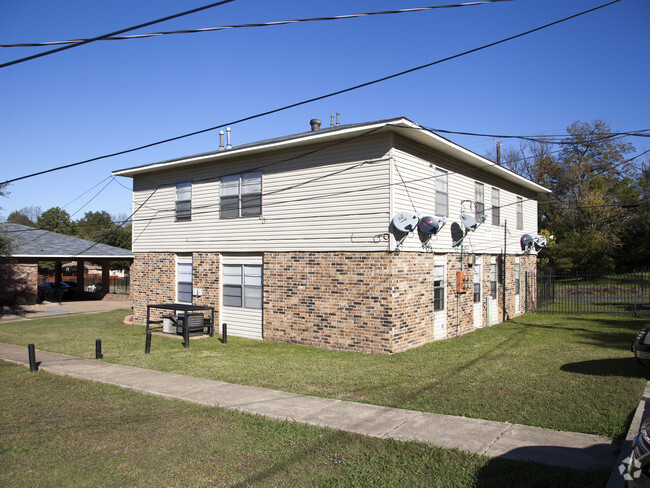 Building Photo - Lake Side Gardens Apartments