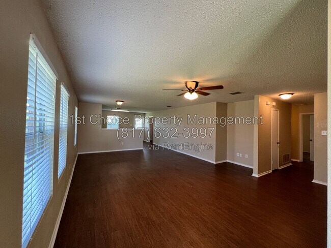 Building Photo - 4888 Parkview Hills Ln