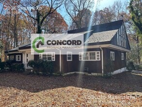 Building Photo - 2008 Sharpe Rd