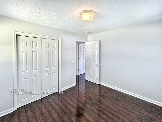 Building Photo - 403 Nokes Ct