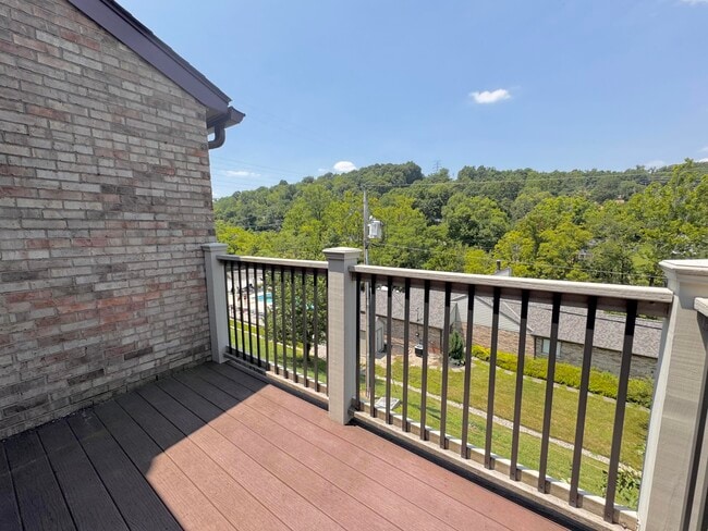 Building Photo - 38 Woodland Hills Dr