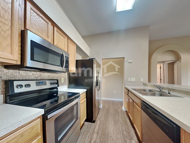 Building Photo - 7653 Merchantville Cir