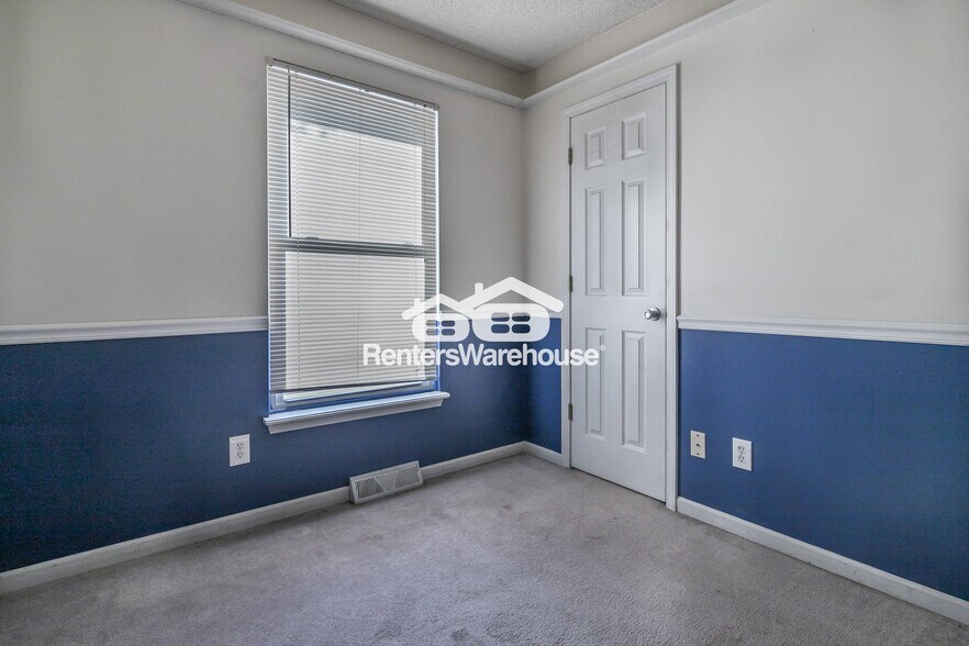 Building Photo - 6125 N Baltimore Ave
