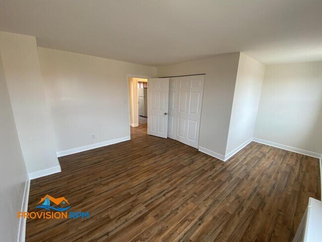 Building Photo - 2924 Yorkway