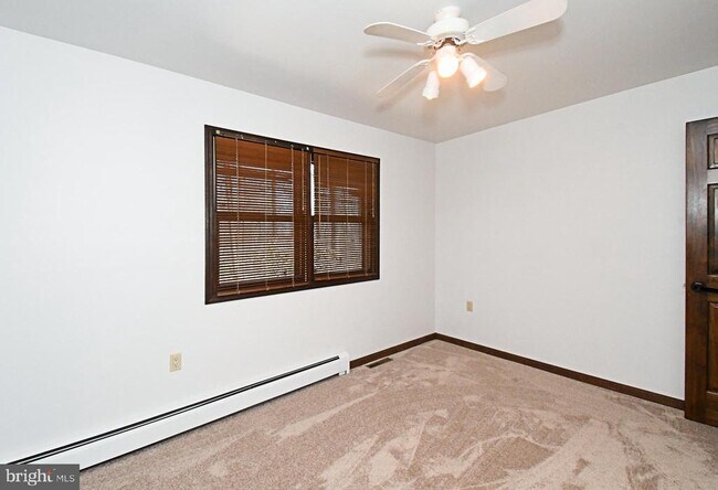 Building Photo - 306 Cedar Hill Rd