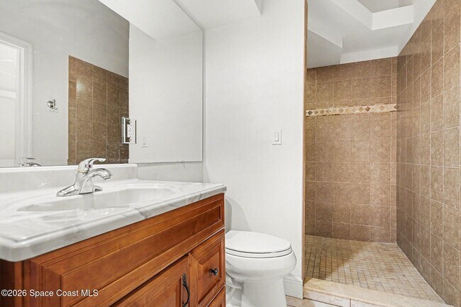 Building Photo - 1619 Amador Ave NW