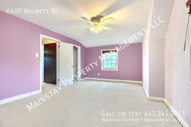 Building Photo - 6400 Wilmett Rd