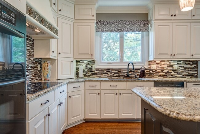 Building Photo - 5101 Heathrow Blvd