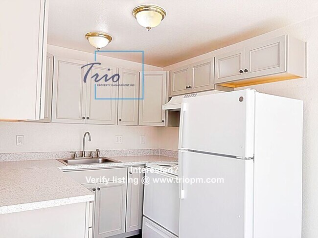 Building Photo - 116 Lea Ave