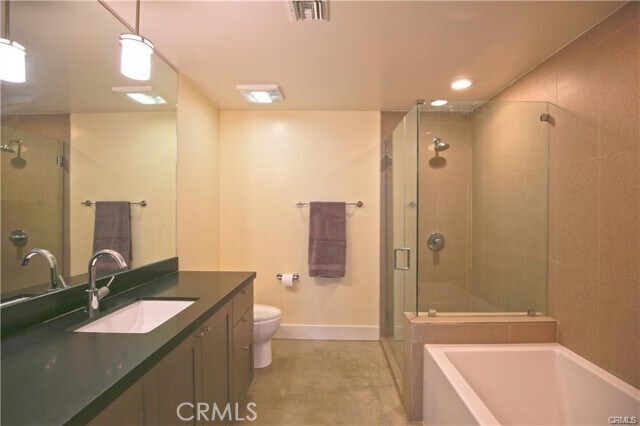 Building Photo - 133 S Los Robles Ave