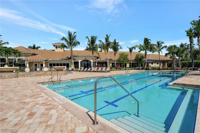 Building Photo - 11343 Tiverton Trce