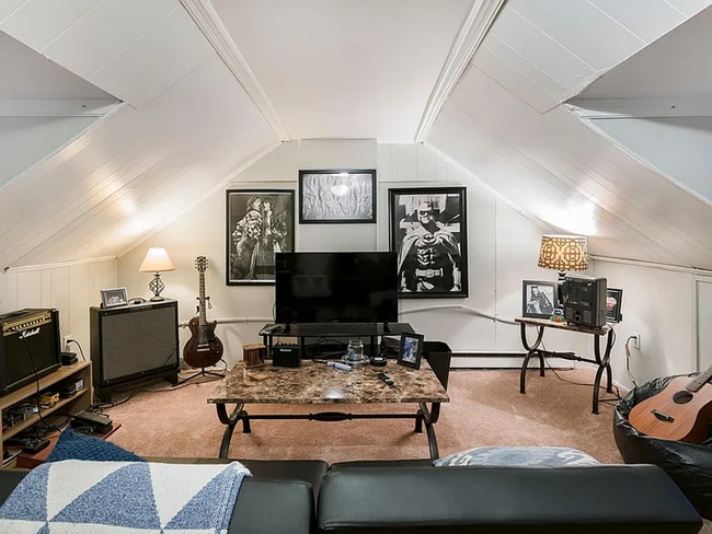 Building Photo - Updated 4 Bed 2 Bath Townhouse in Lancaster City!