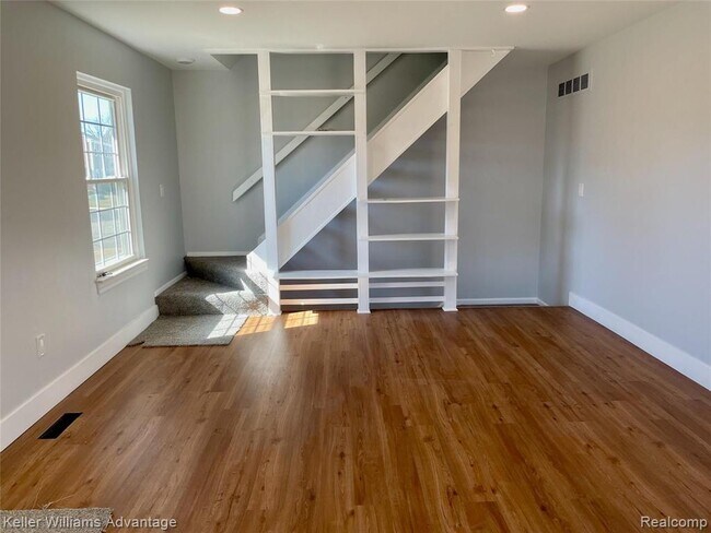 Building Photo - 23594 N Rockledge