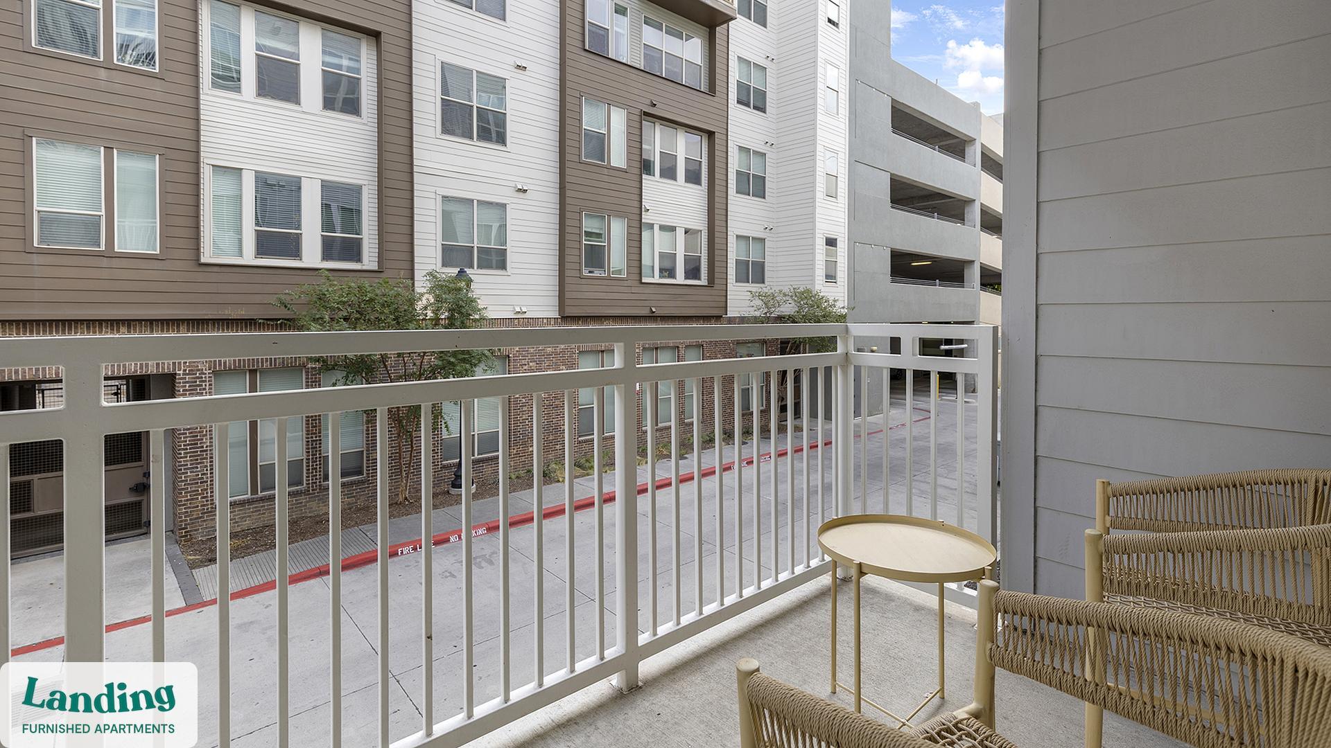 Building Photo - 401 Hemphill St