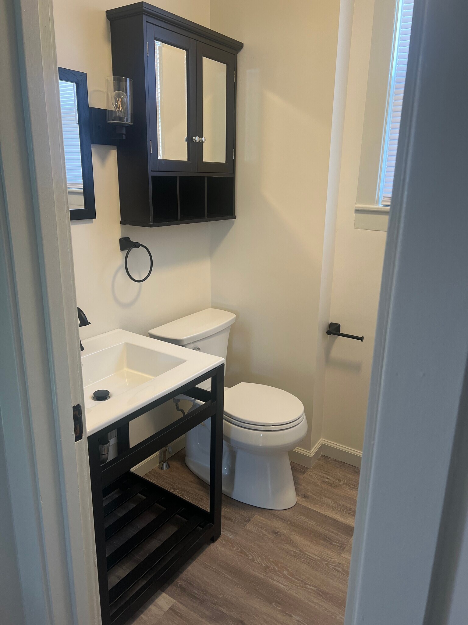 bathroom - 3425 Kutztown Rd