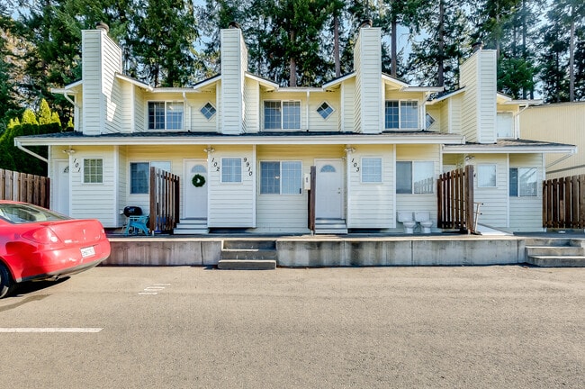 Building Photo - 9910 Trident Ln NW