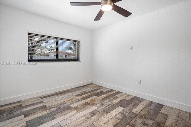 Building Photo - 180 SW 63rd Ave