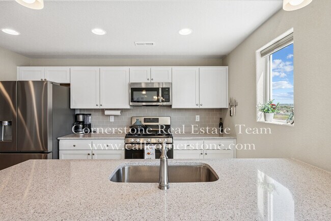 Building Photo - 7446 Marbled Wood Pt