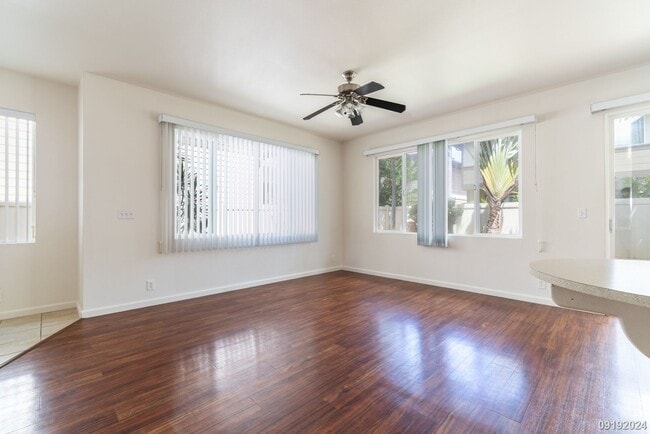 Building Photo - 4 br/2.5 ba Ewa Gentry Tuscany II, Schedul...