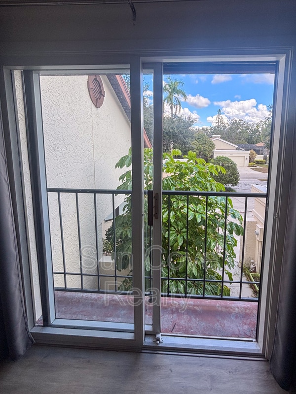 Building Photo - 4518 Ascot Cir S