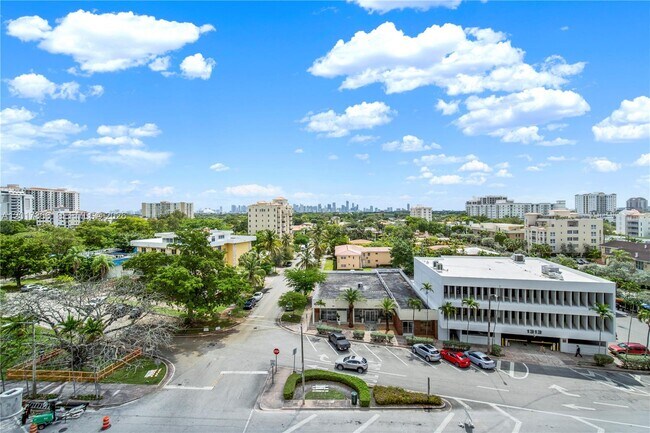 Building Photo - 1300 Ponce de Leon Blvd