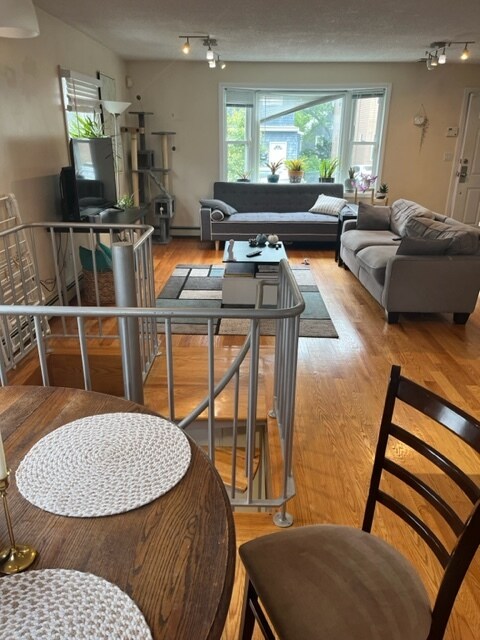 Building Photo - 275 Boston Ave