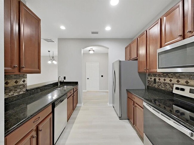 Building Photo - 20119 Weeping Laurel Pl