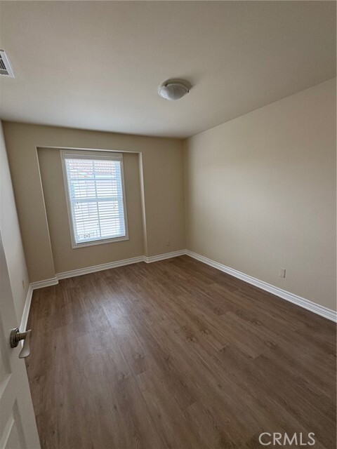 Building Photo - 4018 Stewart Ave