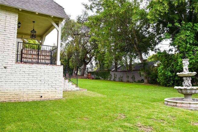 Building Photo - 8325 La Bajada Ave
